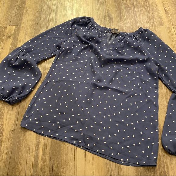 Liz Claiborne Tops - Blue Polka Dot Liz Claiborne Long Sleeve Top